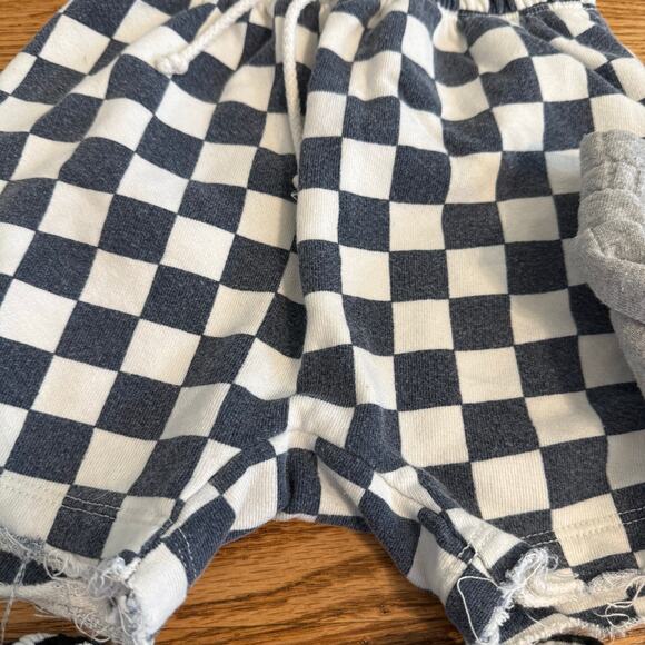 CHILDHOODS CLOTHING Boy’s Size 6/7 Shorts Bundle Boy and Retro Short - Picture 5 of 8